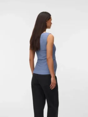 Bodycon-mallinen venepääntiepaita