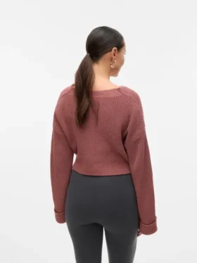 Normaalileikkaus, V-kaulus, käännettävät hihansuut, lasketut olkapäät, pullover