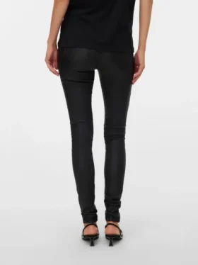 Slim Fit -farkut