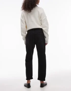 Topshopin korkeavyötäröiset Mom Fit -farkut