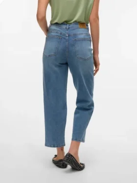 Vmbetty High Rise Mom Fit -farkut